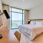 Vida Residences The Hills