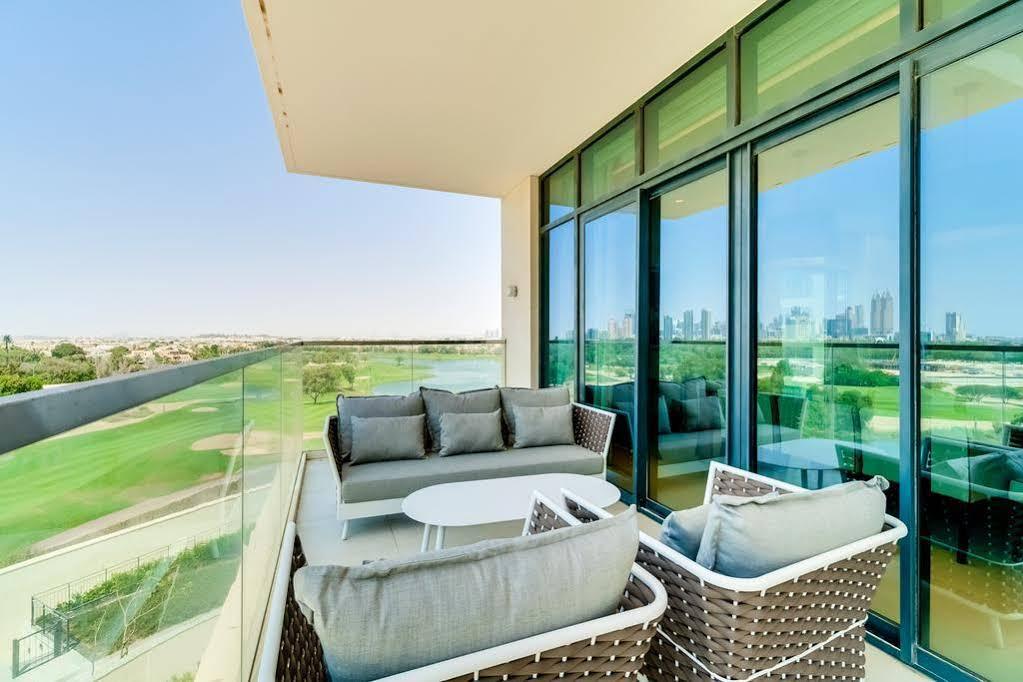 Vida Residences The Hills Hotel